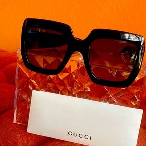 Gucci  (Authentic)sunglasses